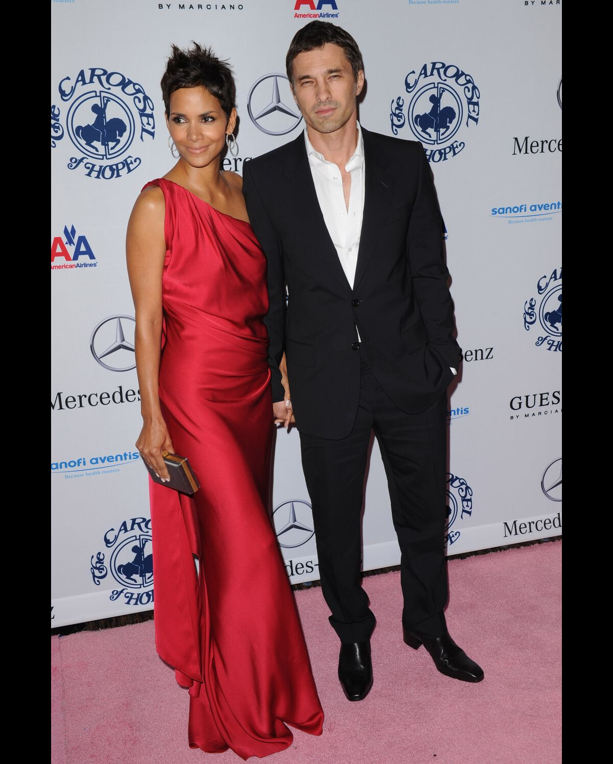 Photo Olivier Martinez Et Halle Berry Amoureux Sont Bel Et Bien 