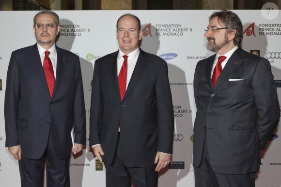Gala pour la Fondation Albert II de Monaco pour la protection du monde marin le 6 mars 2012.