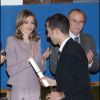 Le prince Felipe et la princesse Letizia remettaient le 8 mars 2012 les Prix européens de l'environnement, à Madrid.