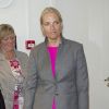 La princesse Mette-Marit de Norvège inaugurait le 12 mars 2012 le foyer pour femmes Stella de la Croix-Rouge norvégienne, dont elle est marraine, à Oslo.