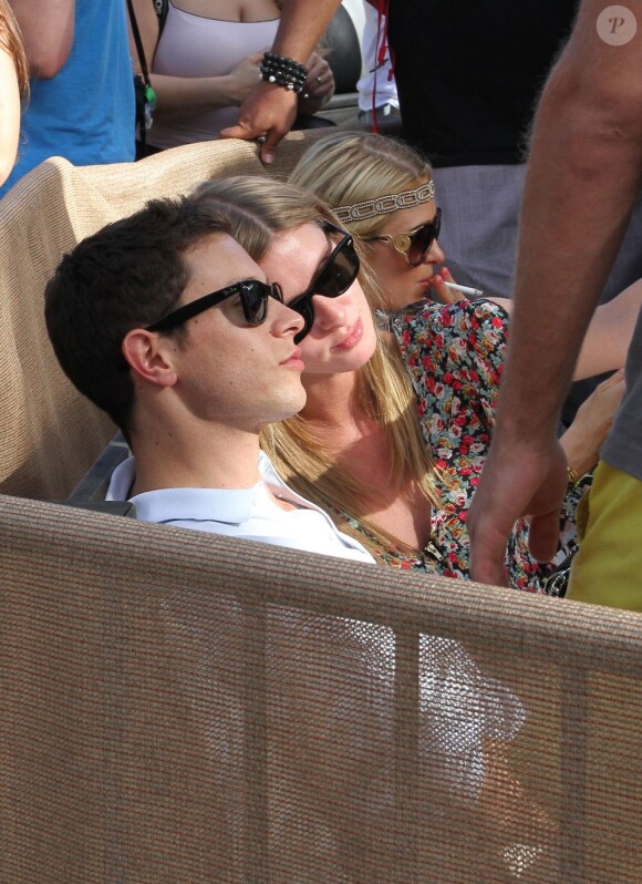 Nicky Hilton et son chéri à Miami le 21 mars 2012