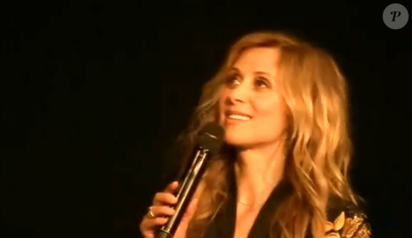 Lara Fabian dévoilait en concert à Prague le 12 mars 2012 la chanson Le Secret, single-titre de son prochain album.