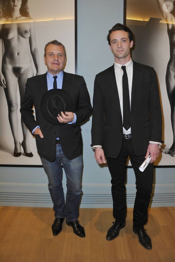 Jean-Charles et Louis-Marie de Castelbajac lors du vernissage de l'exposition Helmut Newton au Grand Palais à Paris le 23 mars 2012