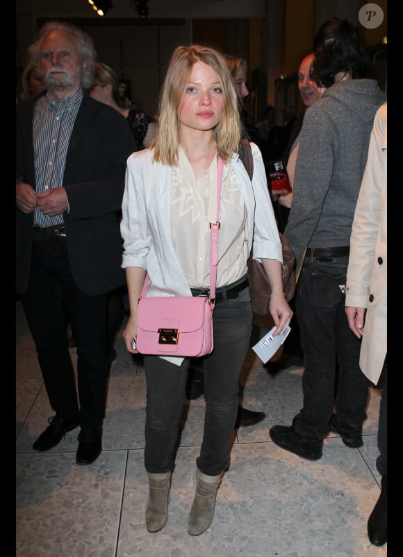 Mélanie Thierry le 30 mars 2012 au Théâtre de la Ville pour la première de la pièce Big and Small avec Cate Blanchett