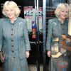 Camilla Parker Bowles visite le musée des Beatles à Liverpool le 4 avril 2012
