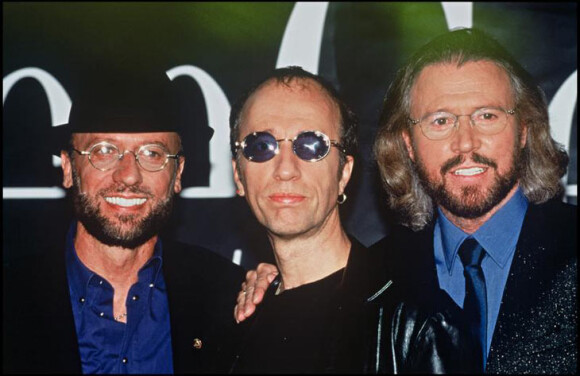 Les Bee Gees en promotion à Londres en 1998