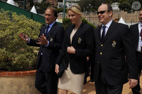 Le prince Albert II de Monaco et la princesse Charlene étaient lundi 16 avril 2012 au Monte-Carlo Country Club lors du Women's Day inaugurant le Masters 1000 de Monte-Carlo pour décerner à Novak Djokovic la Médaille en Vermeil de l'Education physique et des Sports, en présence de sa compagne de longue date Jelena Ristic.