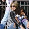 Heidi Klum et ses quatre enfants à Coldwater Park. Beverly Hills, le 15 avril 2012.