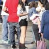 Selena Gomez de passage sur le tournage du clip Boyfriend de Justin Bieber, à Los Angeles, le samedi 21 avril 2012.