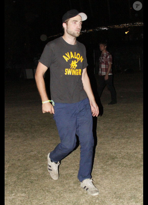 Robert Pattinson au Festival de Coachella le 22 avril 2012 à Indio en Californie