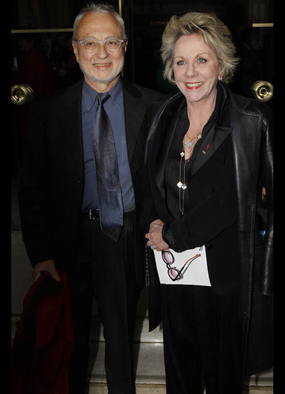 Françoise Laborde et son mari Jean-Claude le 25 avril au théâtre du Chatelet pour le Gala "Musique conte l'oubli" d'Amnesty International