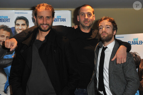 Arié Elmaleh, Jonathan Lambert et Fred Testot à l'avant-première de Dépression et des potes, à Paris le 26 mars 2012.