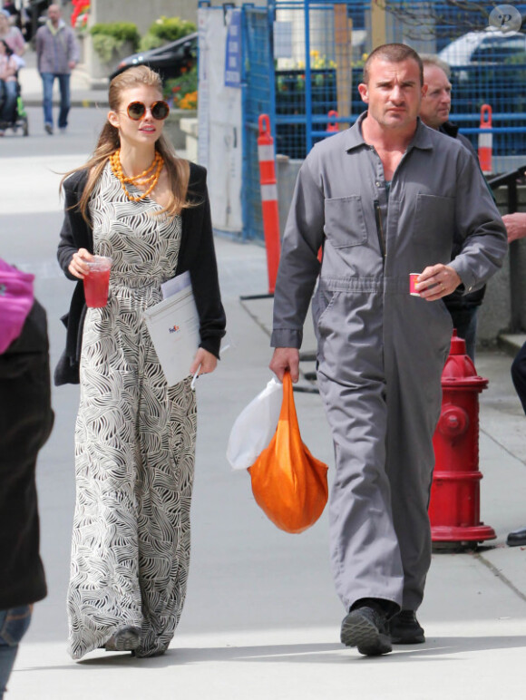 AnnaLynne McCord et son compagnon Dominic Purcell sur le tournage du film Bailout à Vancouver, le 21 avril 2012