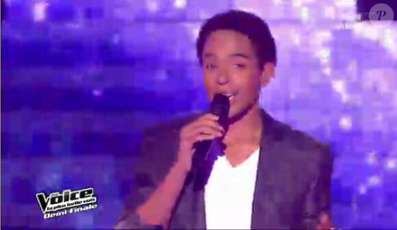 Prestation de Stephan dans The Voice, samedi 5 mai 2012 sur TF1