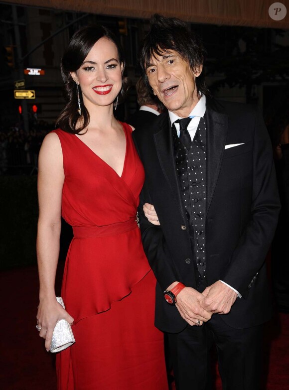 Ronnie Wood et sa compagne Sally Humphreys au Costume Institute Gala, à New York, le 7 mai 2012.