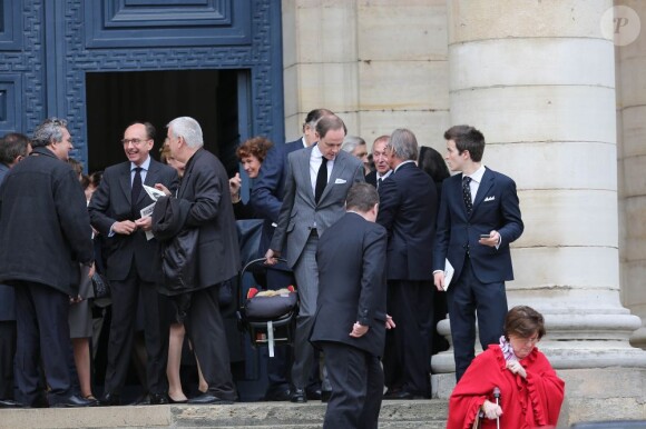 Les obsèques d'Emmanuelle de Dampierre ont eu lieu en l'église Notre-Dame du Val-de-Grâce à Paris le 11 mai 2012.