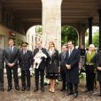 Le prince Jean d'Orléans et la princesse Philomena avaient présenté leur fils, le prince Gaston, alors âgé de 6 mois, le 14 mai 2010 lors de la commémoration des 400 ans de l'assassinat du roi Henri IV par Ravaillac, à Paris, rue de la Ferronerie.