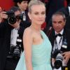 Diane Kruger arrive à la cérémonie d'ouverture du Festival de Cannes, le 16 mai 2012.