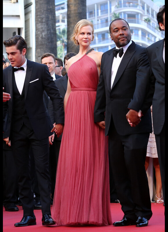 Nicole Kidman et Lee Daniels lors de la montée des marches de Paperboy, le 24 mai 2012 au Festival de Cannes.