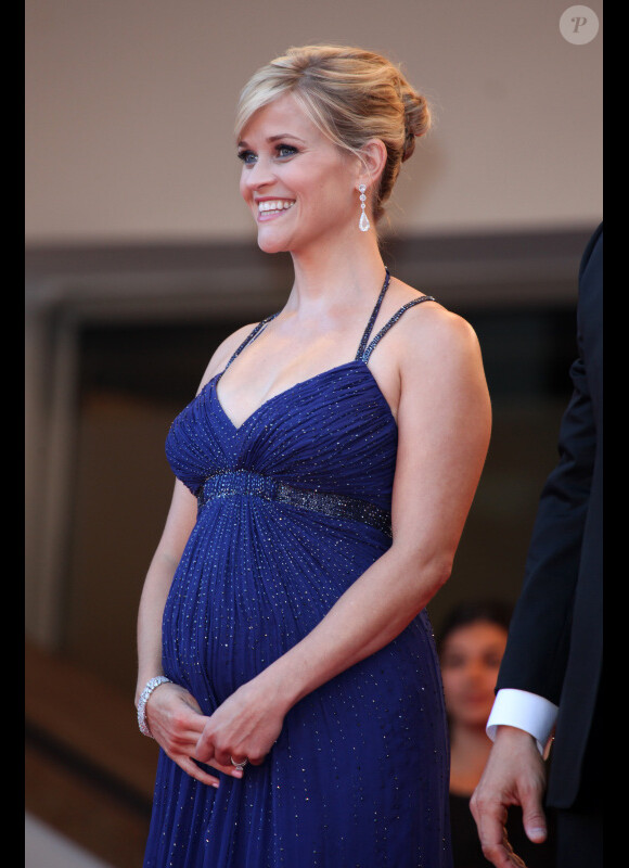 Reese Witherspoon, enceinte, lors de la projection du film Mud au Festival de Cannes le 26 mai 2012