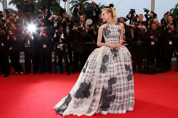 Diane Kruger ose une robe Christian Dior Haute Couture pour la cérémonie de clôture du Festival de Cannes 2012. Le 27 mai 2012.