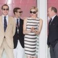 La princesse Charlene assistait aux côtés du prince Albert et de ses neveux Andrea et Pierre Casiraghi au Grand Prix de Monaco, le 27 mai 2012. A l'issue de la course, elle remettait le trophée du deuxième, l'Allemand Nico Rosberg.