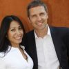 Anggun et Thomas Hugues posent à Paris, dans les coulisses du tournoi de Roland-Garros, le mardi 29 mai 2012.