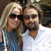 Henri Leconte et son épouse Florentine posent à Paris, dans les coulisses du tournoi de Roland-Garros, le mardi 29 mai 2012.