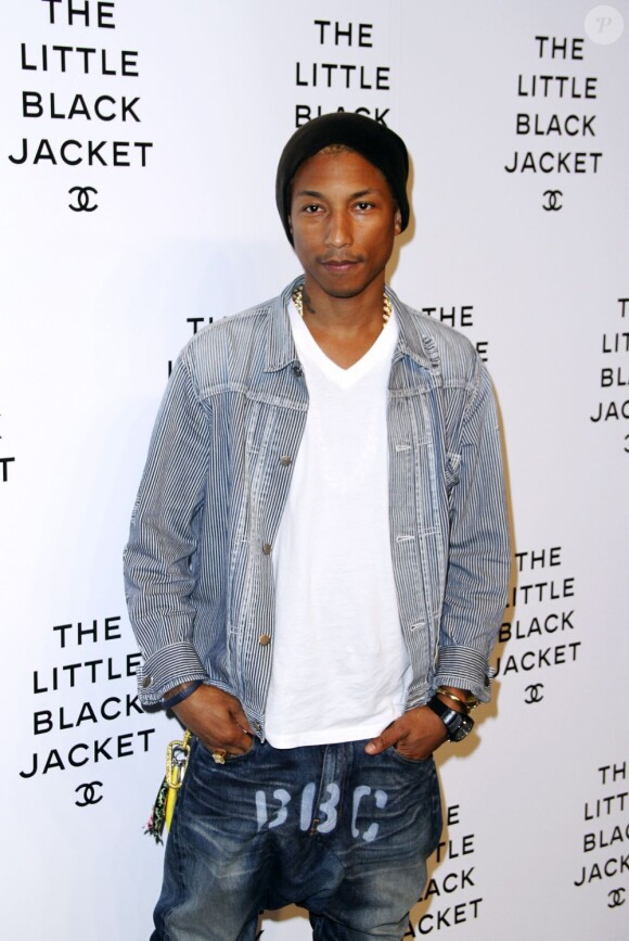 Pharrell Williams lors de la soirée Chanel : The Little Black Jacket au Swiss Institute de New York, le 6 juin 2012