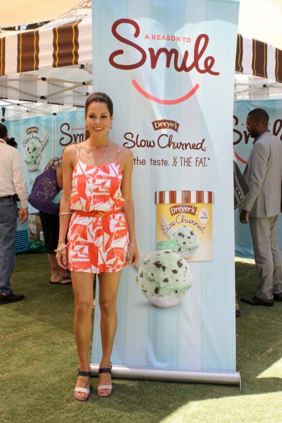 Brooke Burke présente la marque de glaces Dryer's Ice Cream, à Los Angeles le 6 juin 2012