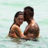 Kevin-Prince Boateng et sa sublime chérie Melissa Satta, à la plage à Miami le 7 juin 2012