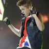 Justin Bieber se produit dans le cadre du concert Capital FM Summerball 2012, au Wembley Stadium, à Londres.