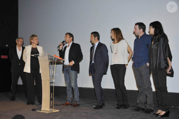 Lambert Wilson, Sophie Dulac, Stéphane Freiss, Laurent Gerra et Marina Abramovic lors de la cérémonie de clôture du Champs-Elysées Film Festival, le 12 juin 2012 à Paris.