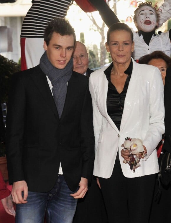 Stéphanie de Monaco et son fils Louis Ducruet à Monaco, le 5 février 2012.