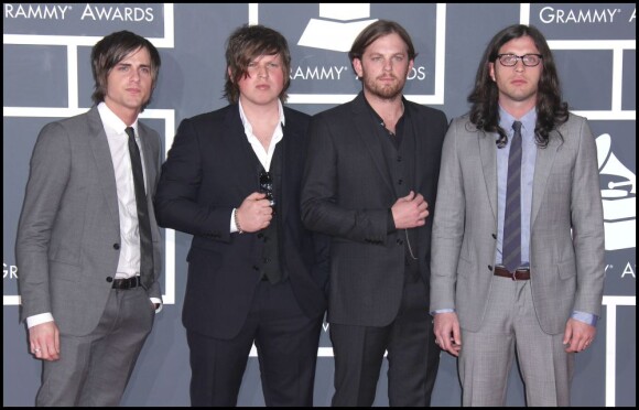 Le groupe Kings of Leon aux Grammy Awards à Los Angeles, en février 2010. avec de gauche à droite : Jared, Matthew, Caleb et Nathan Followill.