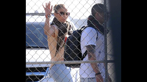 Jennifer Lopez : Ses adorables jumeaux ne la quittent jamais, même en tournée