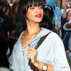 Rihanna se promène à Londres le 25 juin 2012