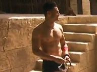 Baptiste Giabiconi se dénude et finit en caleçon dans Fort Boyard !