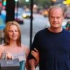 Kelsey Grammer et sa femme Kayte Walsh enceinte dans les rues de Los Angeles le 1er juilet 2012