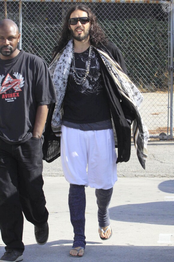 Russell Brand à la sortie des Alcooliques Anonymes, à Los Angeles, le 10 juillet 2012.