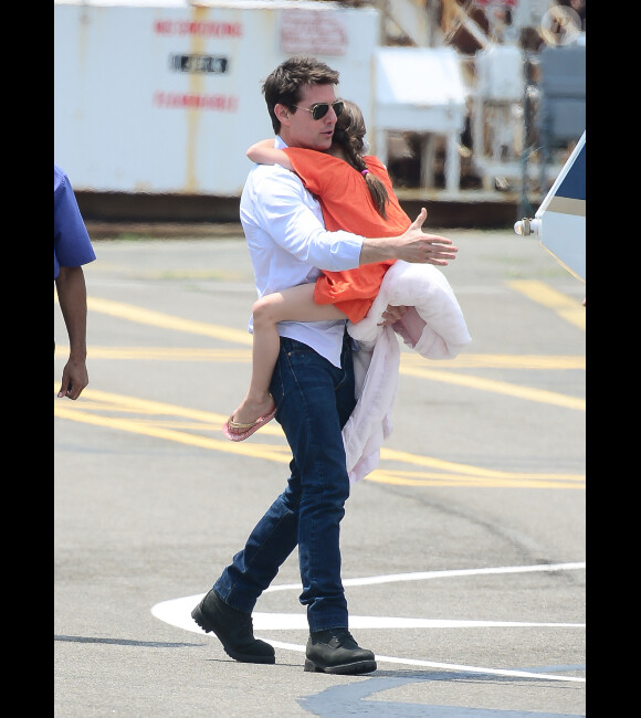Tom Cruise et sa fille Suri le 18 juillet 2012 à New York pour un petit tour en hélicoptère