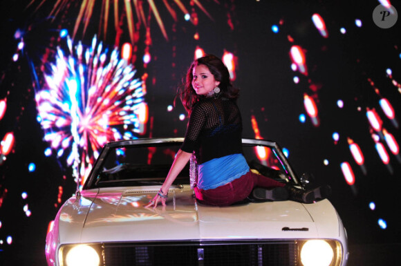 Selena Gomez pose pour promouvoir sa collection de vêtements Dream out loud, en juin 2012 à Los Angeles.