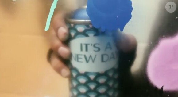 Image extraite de la lyric video du nouveau single d'Alicia Keys, New Day, juillet 2012.