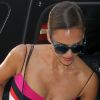 Jessica Alba, très sexy dans une robe Narciso Rodriguez, est de retour à son hôtel, le Trump Soho. New York, le 26 juillet 2012.