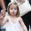 Sublime petite Harper, en promenade avec sa mère Tiffani Thiessen à New York le 31 juillet 2012