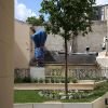 La statue à l'effigie de Carla Bruni bâchée à Nogent-sur-Marne le 1er août 2012