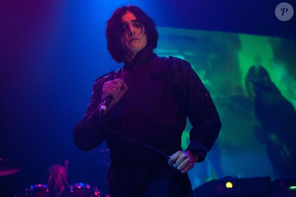 Jaz Coleman et Killing Joke en concert au Roundhouse de Londres le 8 mars 2012. En juillet 2012, le chanteur mystique est mystérieusement porté disparu.
