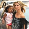 Heidi Klum et sa fille Lou (deux ans) à New York, le 8 août 2012.
