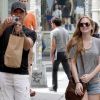 Antonio Banderas et sa fille Stella à New York, le 8 août 2012- L'acteur prend en photo les photographes