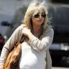 Sarah Michelle Gellar, enceinte, fait du shopping à Westwood le 9 août 2012